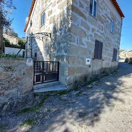 Casa Das Cortes - Serra Da Estrela Apartment Gouveia  Ngoại thất bức ảnh