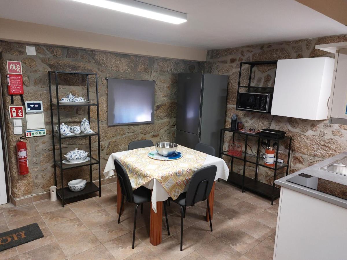 Casa Das Cortes - Serra Da Estrela Apartment Gouveia  Ngoại thất bức ảnh
