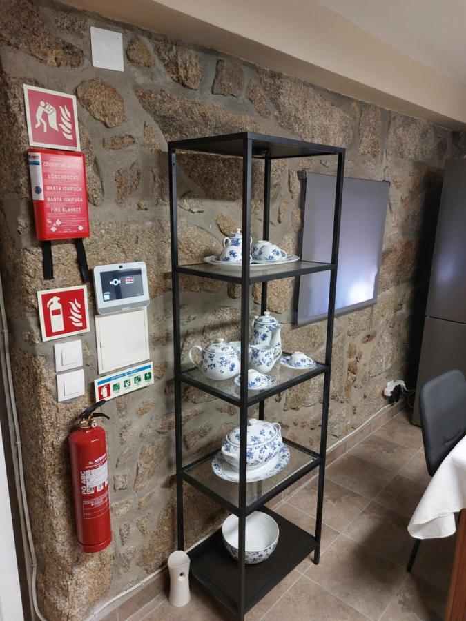 Casa Das Cortes - Serra Da Estrela Apartment Gouveia  Ngoại thất bức ảnh